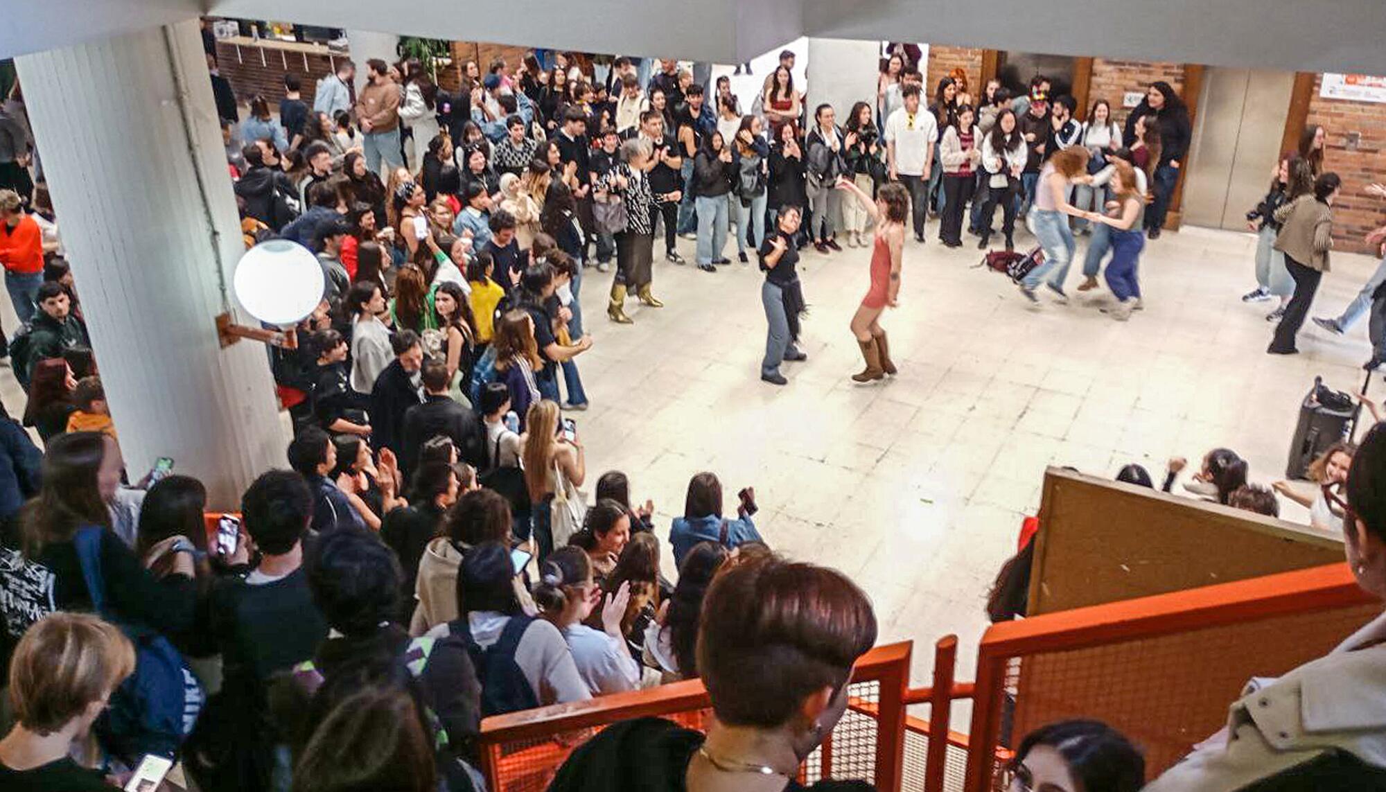 Baile Políticas